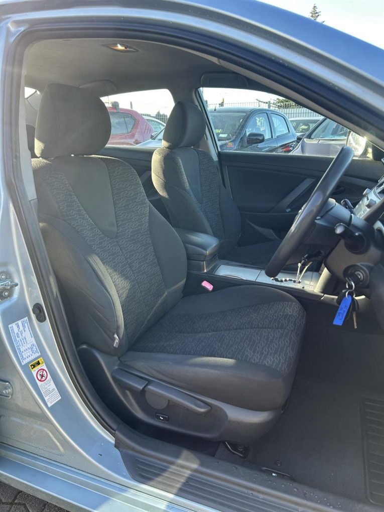 2011 Toyota Camry 2.4P GL