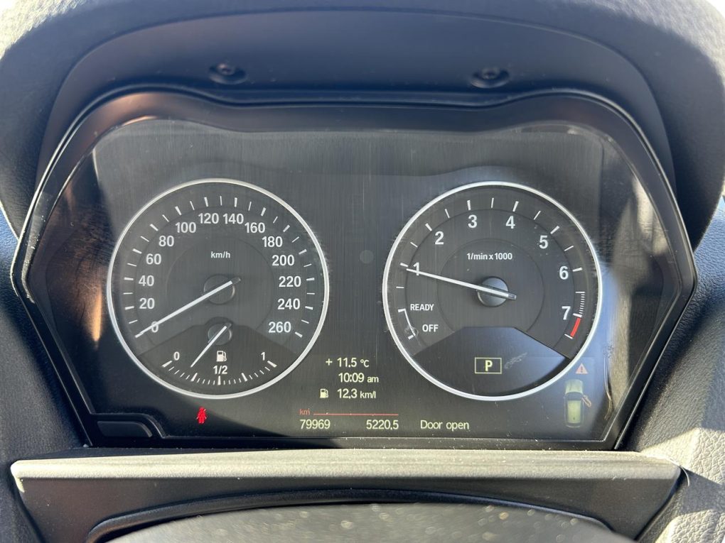 2014 BMW 116i LOW KM, PUSH START