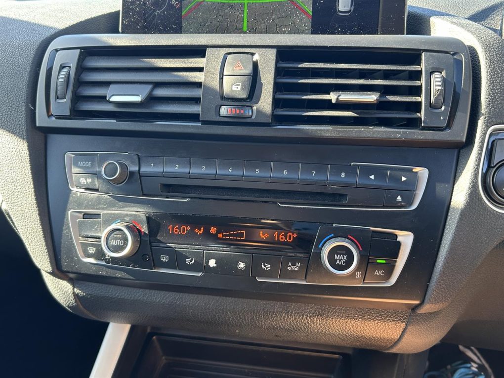 2014 BMW 116i LOW KM, PUSH START