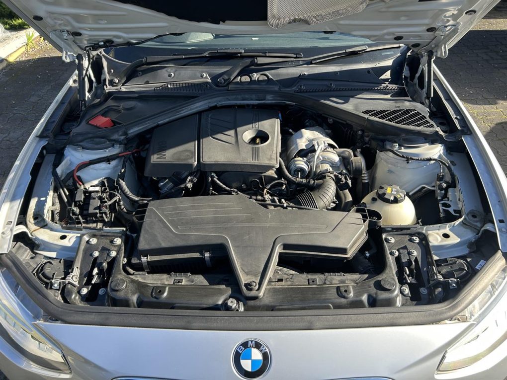 2014 BMW 116i LOW KM, PUSH START