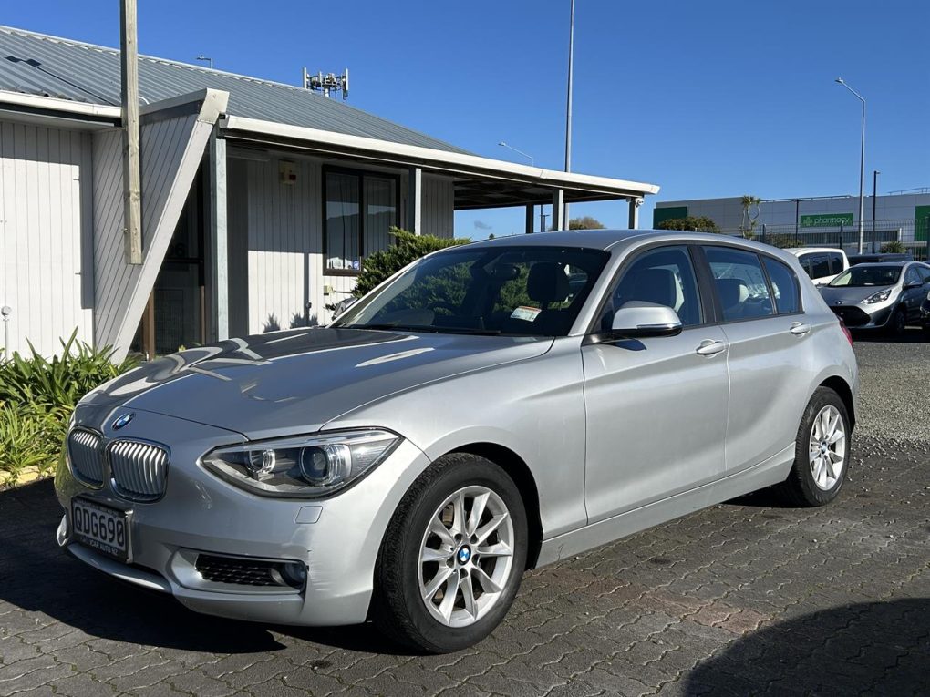 2014 BMW 116i LOW KM, PUSH START