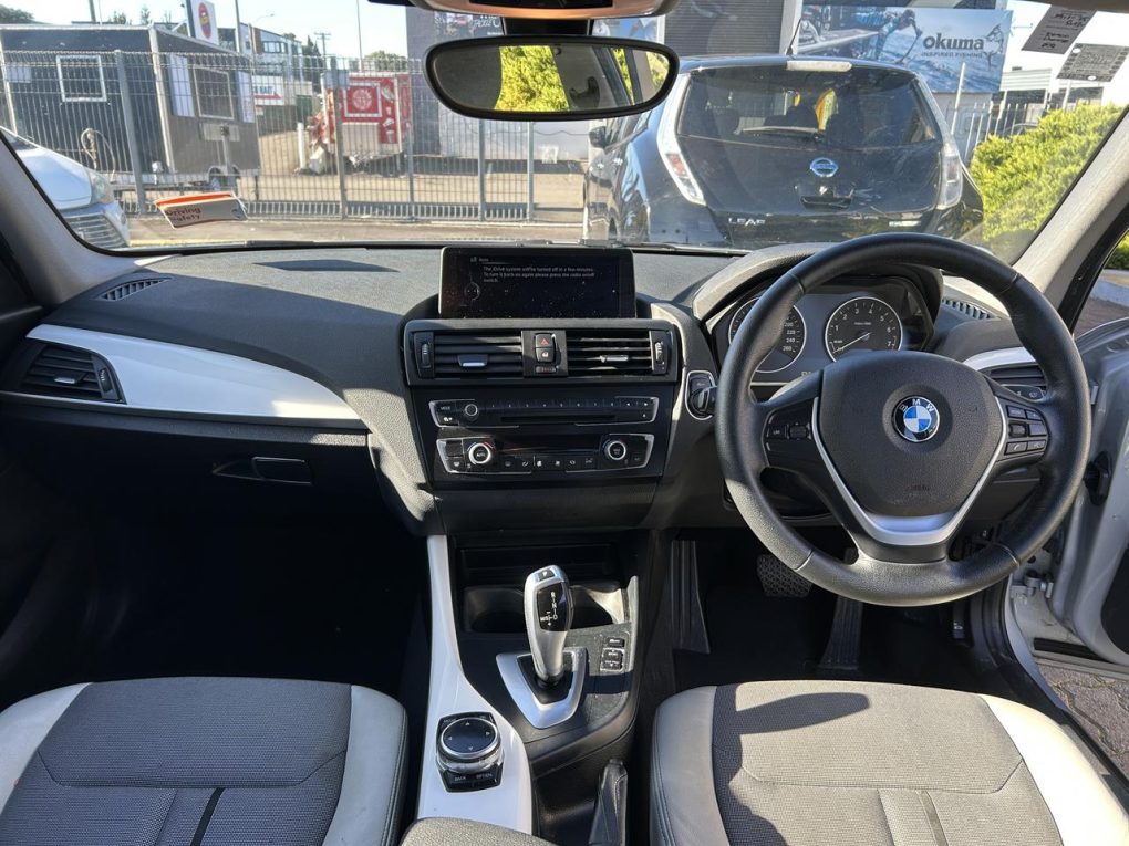 2014 BMW 116i LOW KM, PUSH START