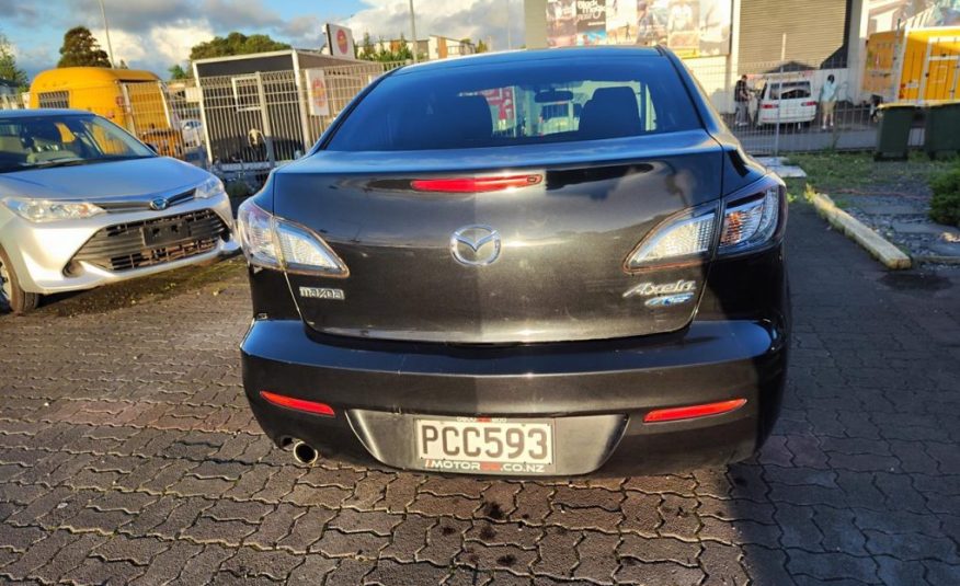 2012 Mazda Axela Saloon