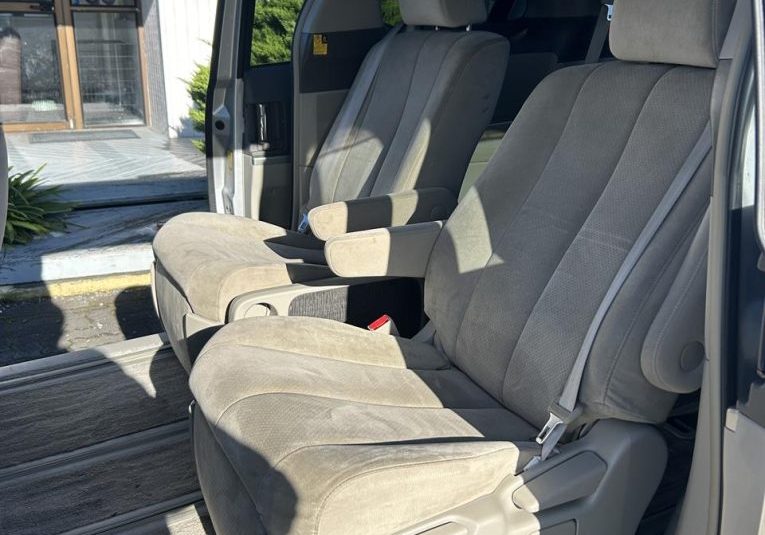2009 Toyota Estima Hybird