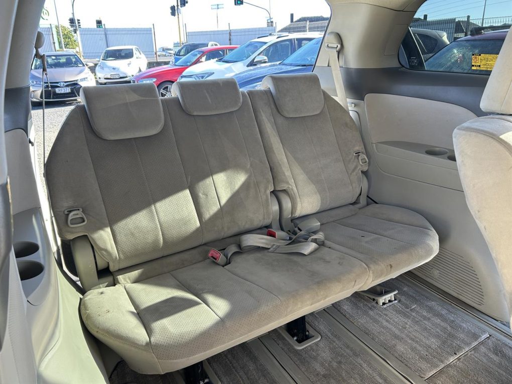 2009 Toyota Estima Hybird
