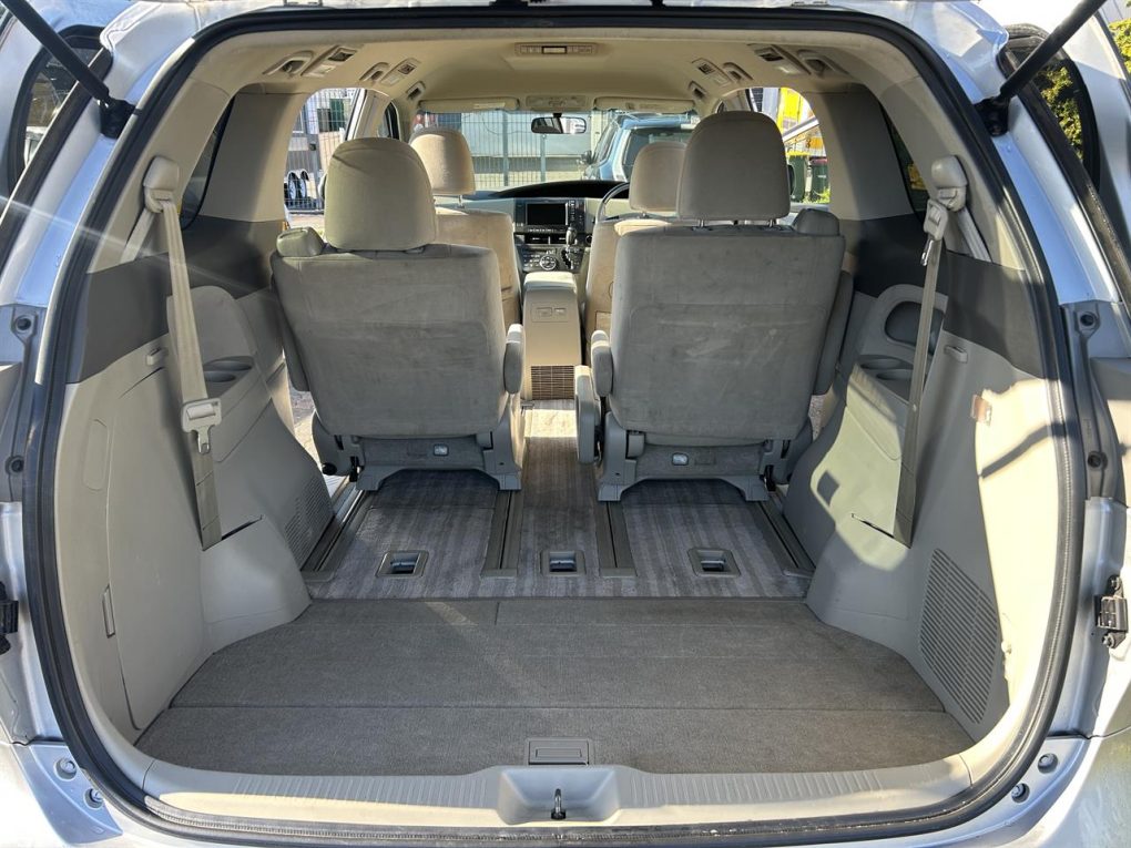 2009 Toyota Estima Hybird