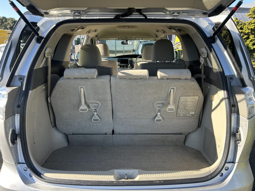 2009 Toyota Estima Hybird