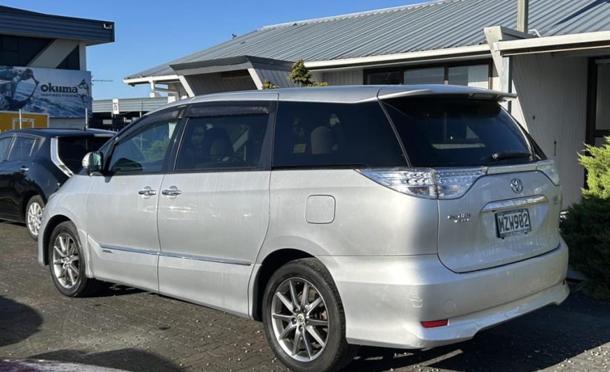 2009 Toyota Estima Hybird