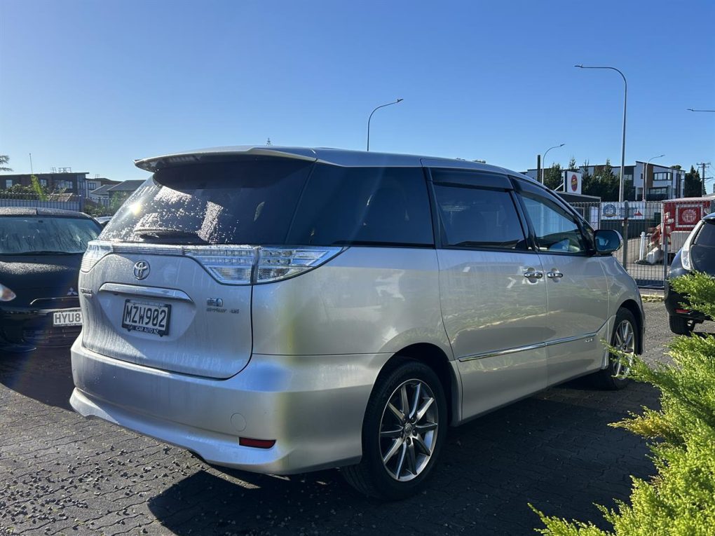 2009 Toyota Estima Hybird