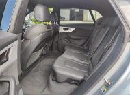 2023 Audi Q8 S line, 4WD