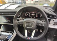 2023 Audi Q8 S line, 4WD