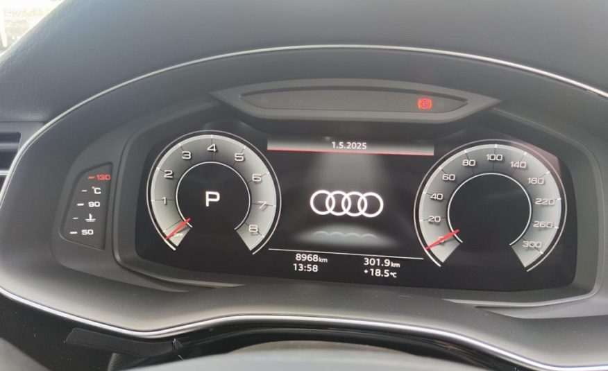 2023 Audi Q8 S line, 4WD