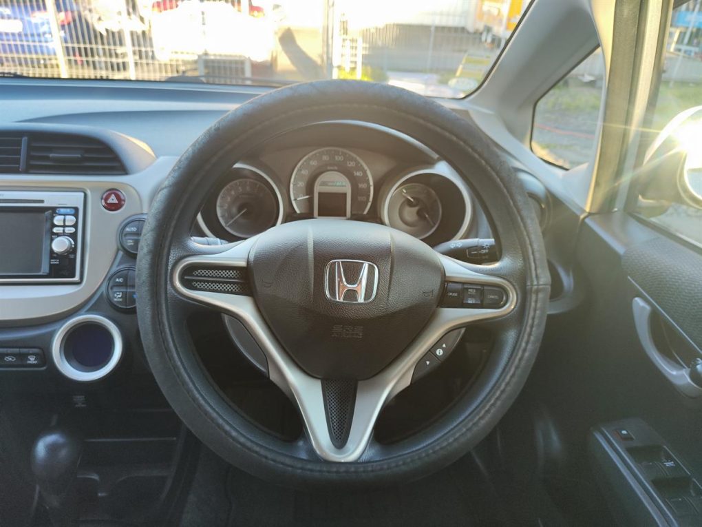 2011 Honda FIT HYBRID Hybrid