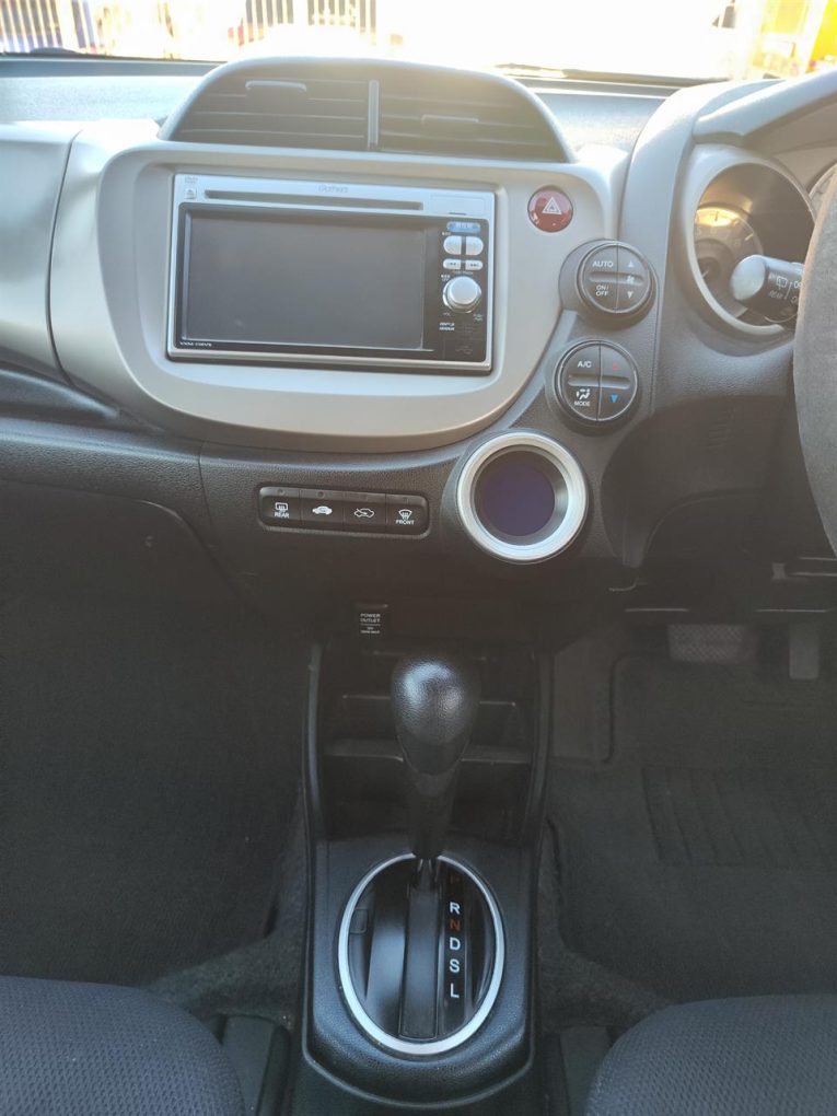 2011 Honda FIT HYBRID Hybrid
