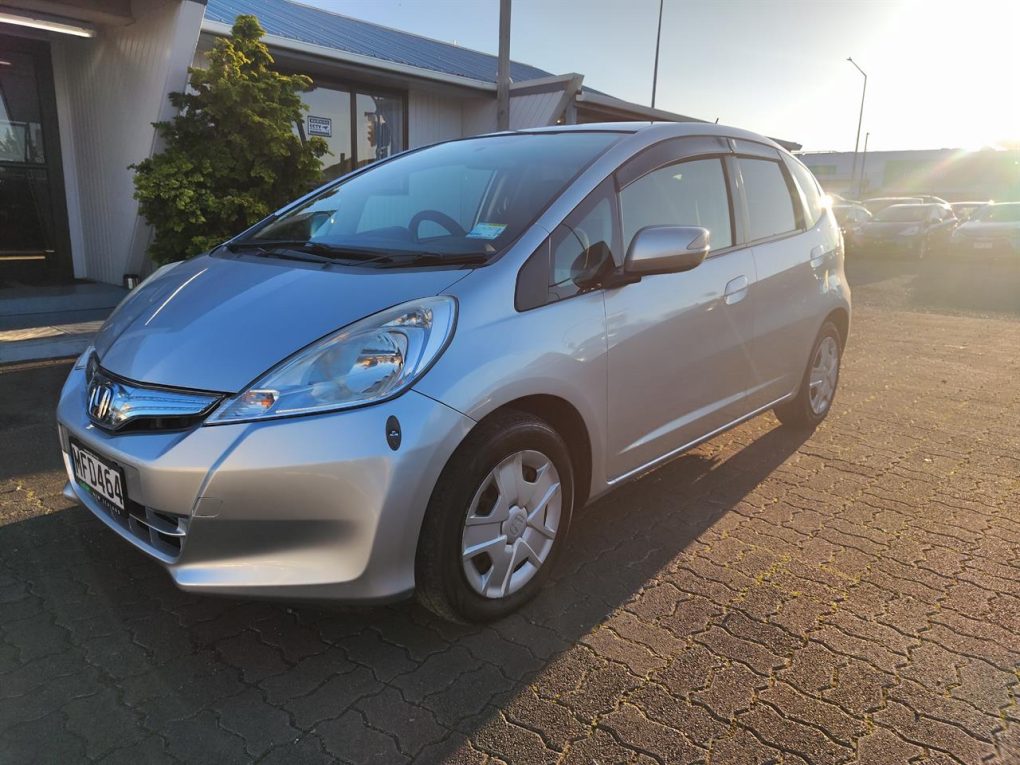 2011 Honda FIT HYBRID Hybrid