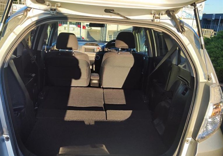 2011 Honda FIT HYBRID Hybrid