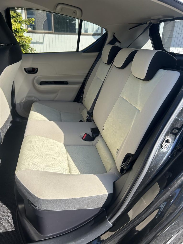 2014 Toyota Aqua S