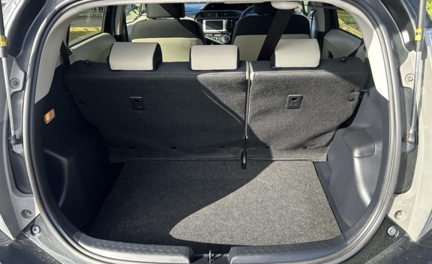 2014 Toyota Aqua S