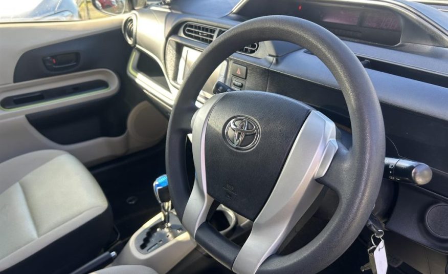 2014 Toyota Aqua S