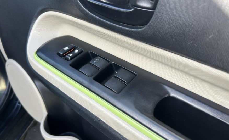 2014 Toyota Aqua S