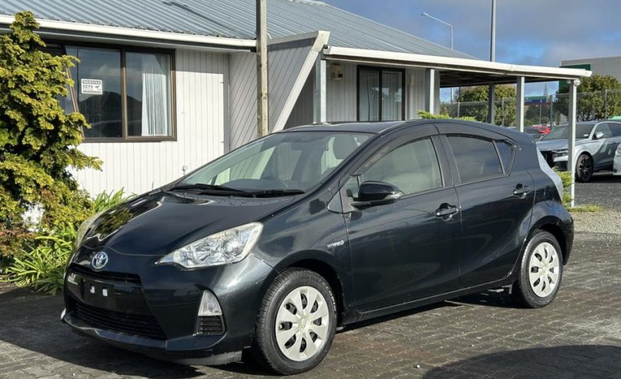 2014 Toyota Aqua S