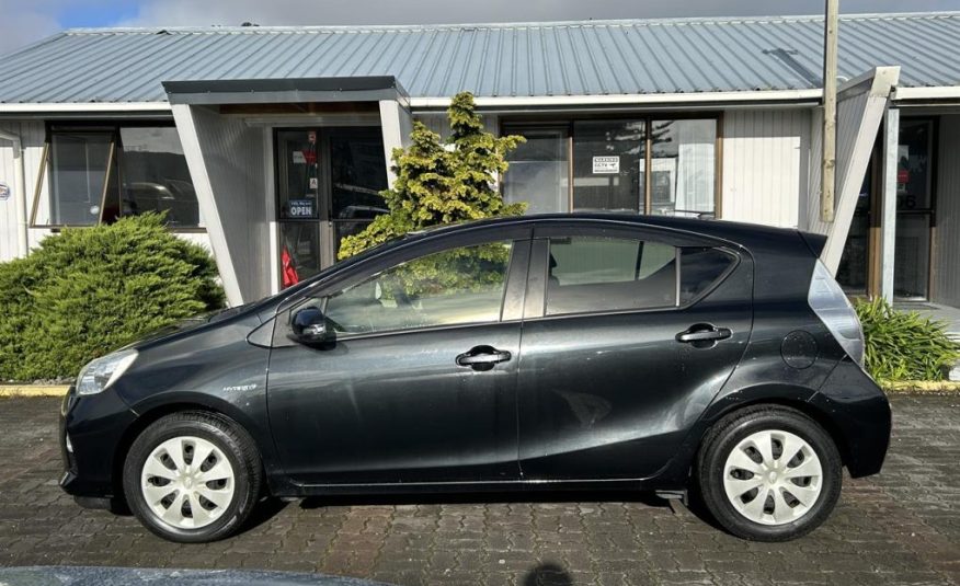2014 Toyota Aqua S