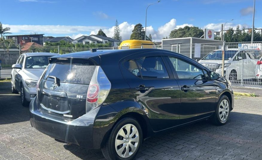 2014 Toyota Aqua S