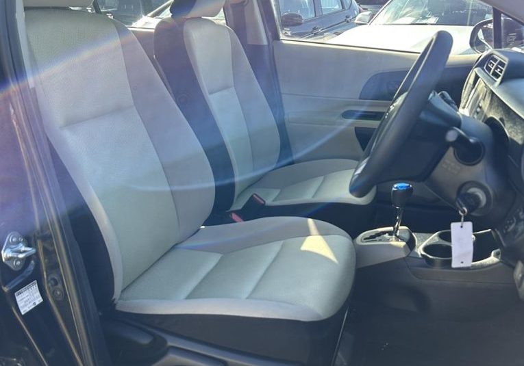 2014 Toyota Aqua S