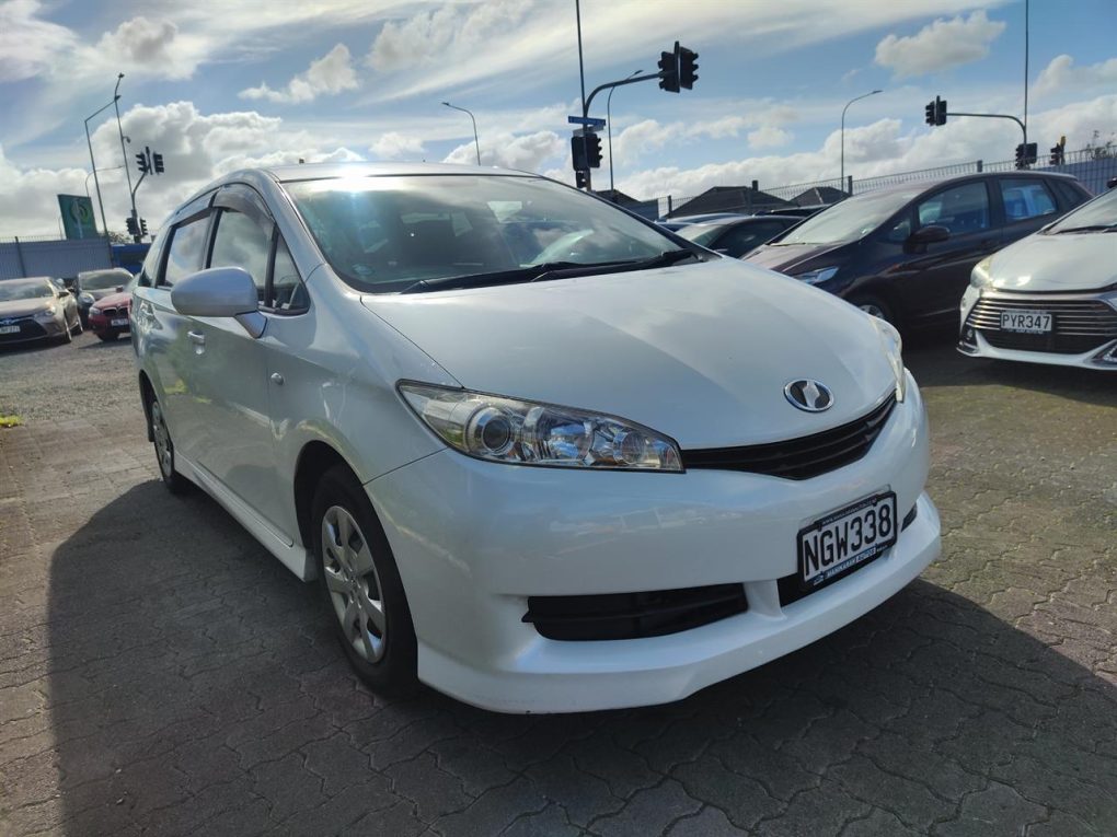 2010 Toyota Wish Petrol