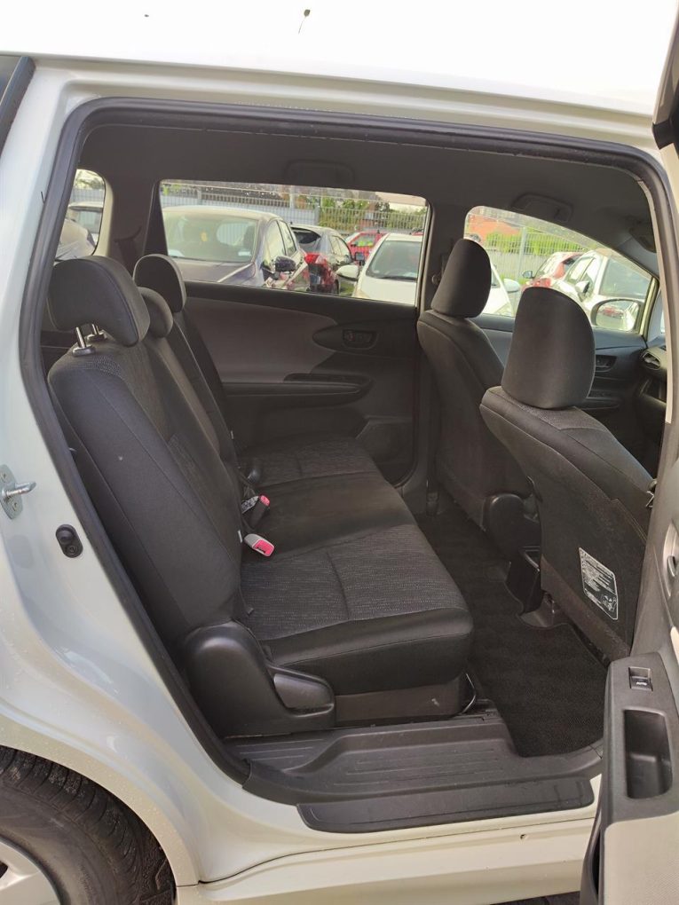 2010 Toyota Wish Petrol