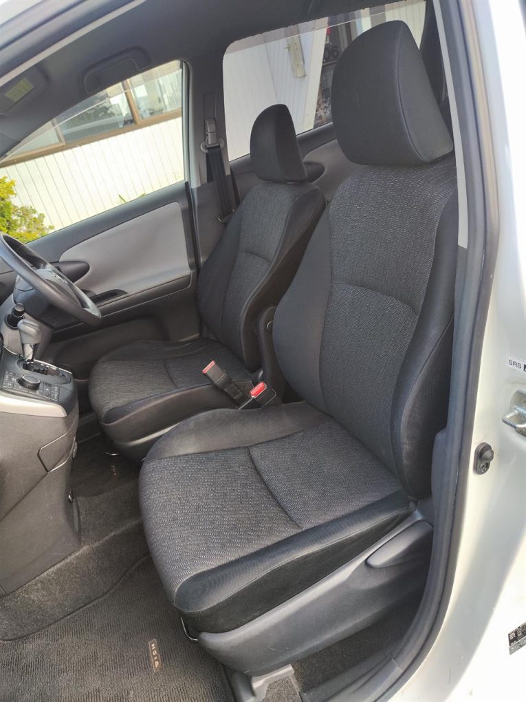 2010 Toyota Wish Petrol
