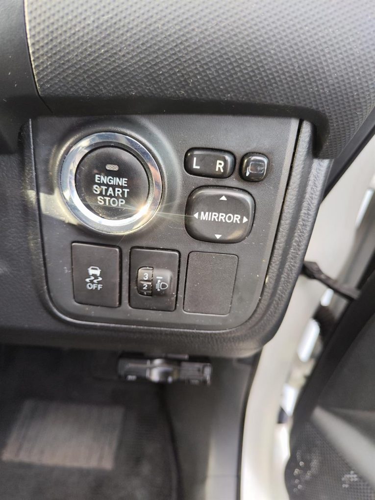 2010 Toyota Wish Petrol
