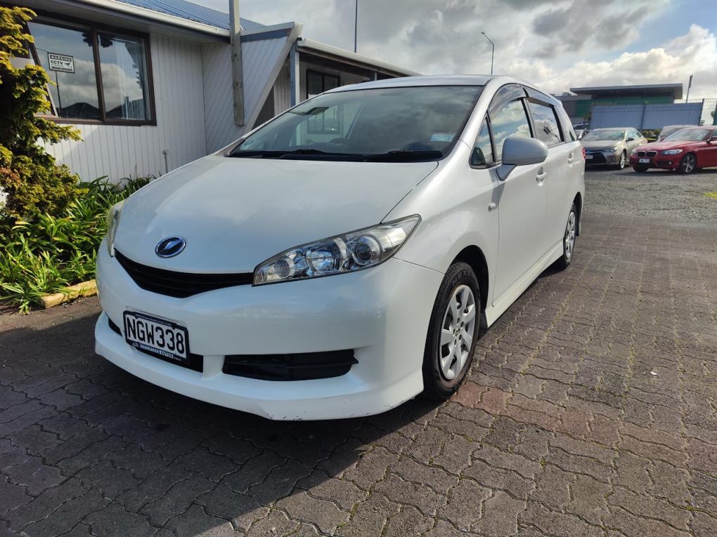 2010 Toyota Wish Petrol