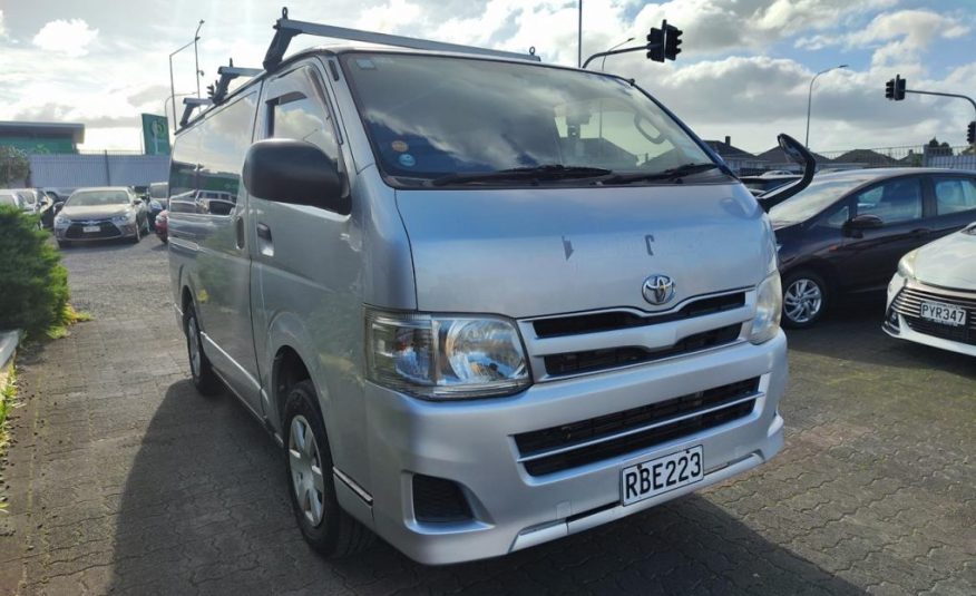 2013 Toyota Hiace Light Van