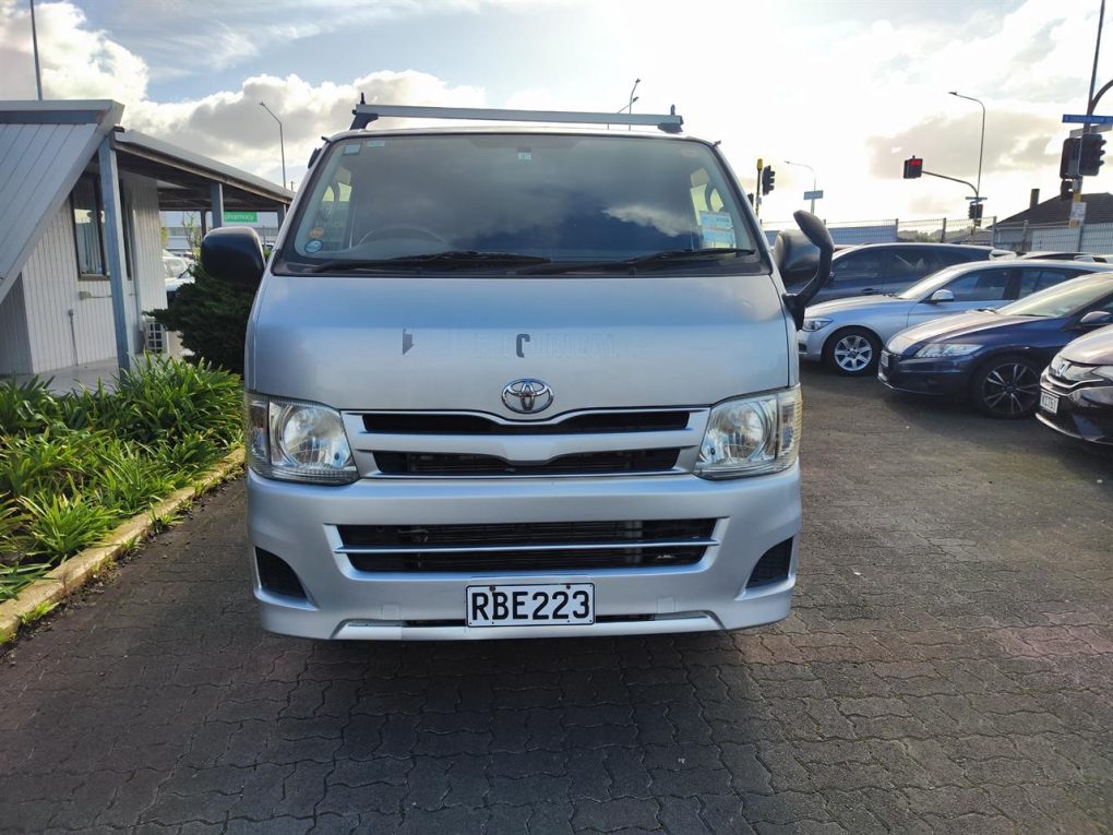 2013 Toyota Hiace Light Van
