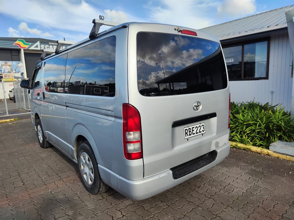 2013 Toyota Hiace Light Van