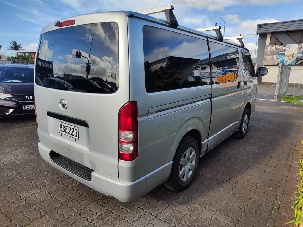 2013 Toyota Hiace Light Van