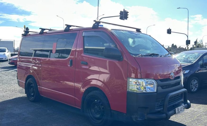 2015 Toyota Hiace 3.0 Diesel