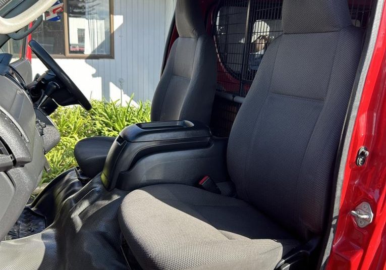 2015 Toyota Hiace 3.0 Diesel