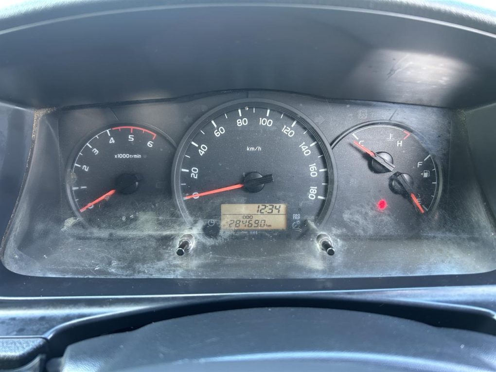 2015 Toyota Hiace 3.0 Diesel