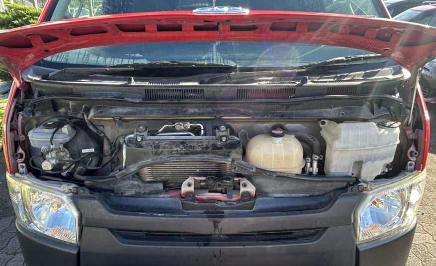 2015 Toyota Hiace 3.0 Diesel