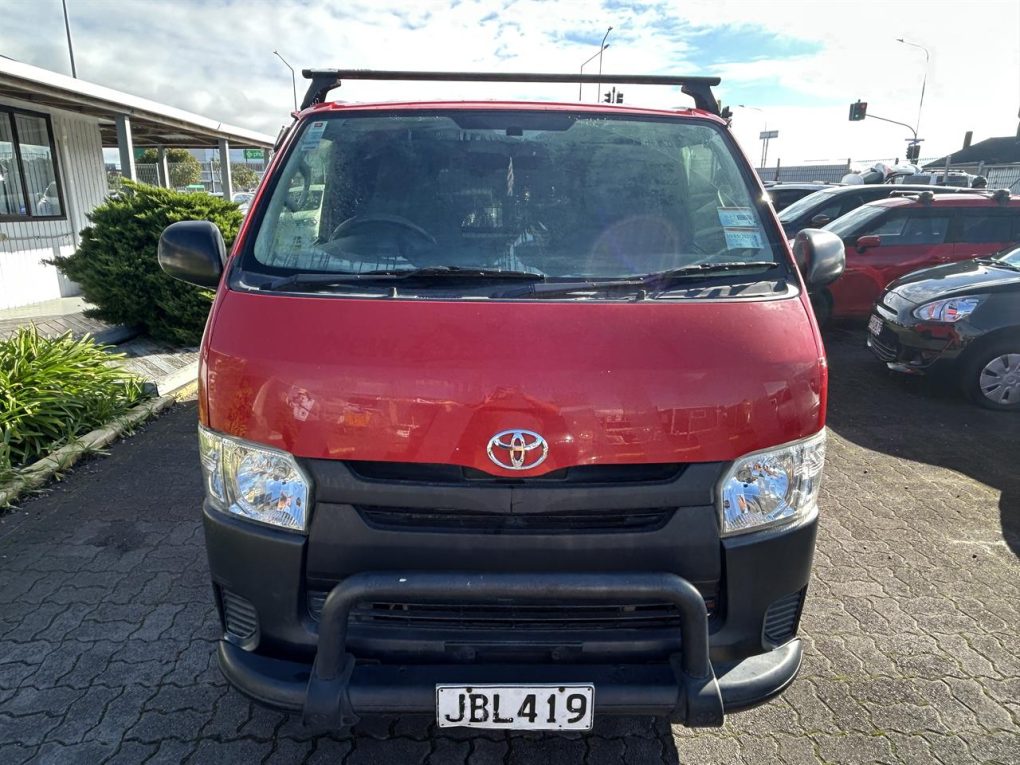 2015 Toyota Hiace 3.0 Diesel