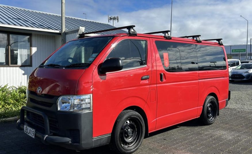 2015 Toyota Hiace 3.0 Diesel