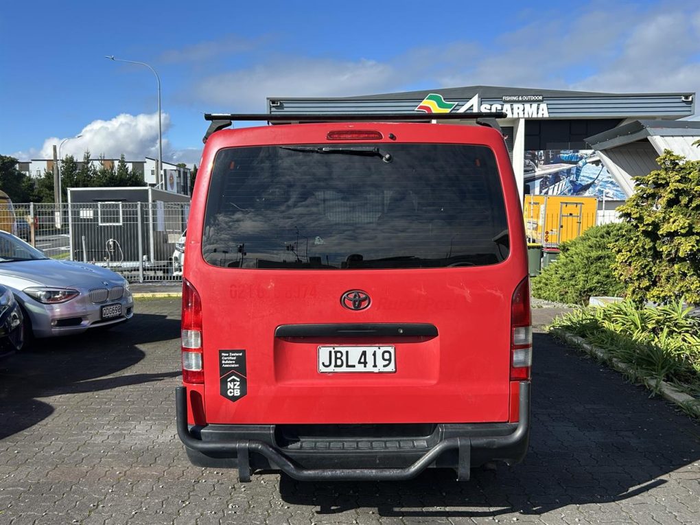 2015 Toyota Hiace 3.0 Diesel