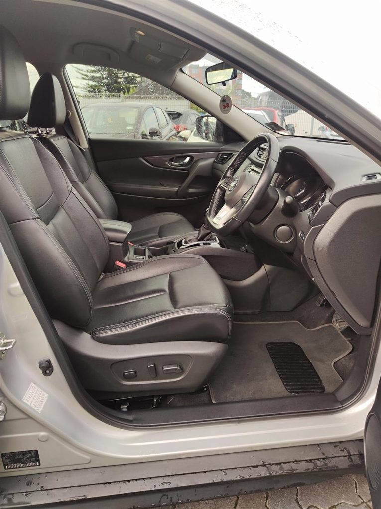 2022 Nissan X-Trail ST-L 2.5P/6CVT