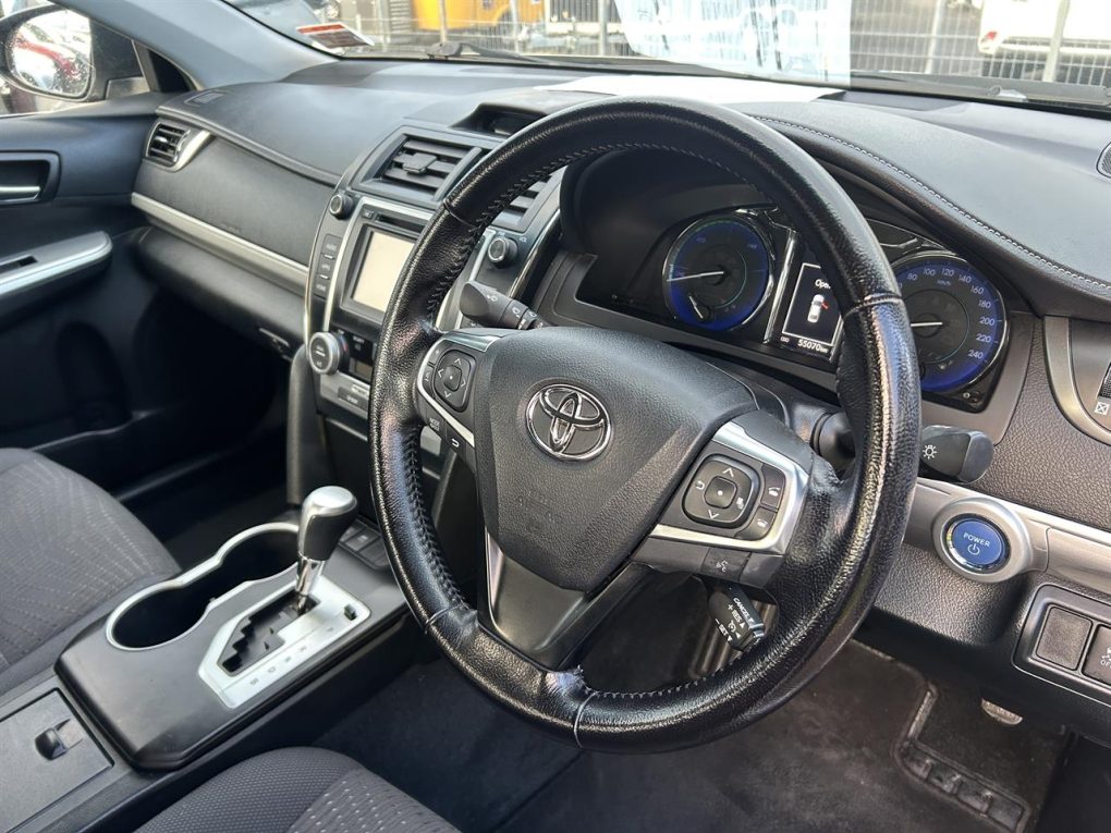 2016 Toyota Camry ATARA S 2.5PH/CVT/SL