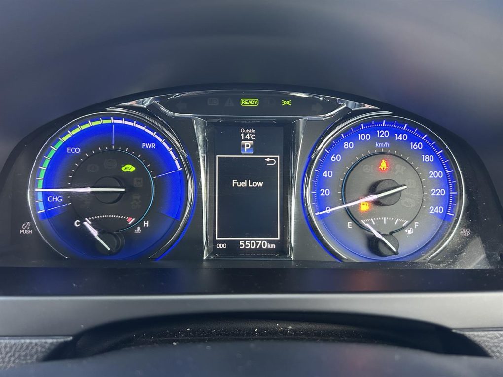 2016 Toyota Camry ATARA S 2.5PH/CVT/SL