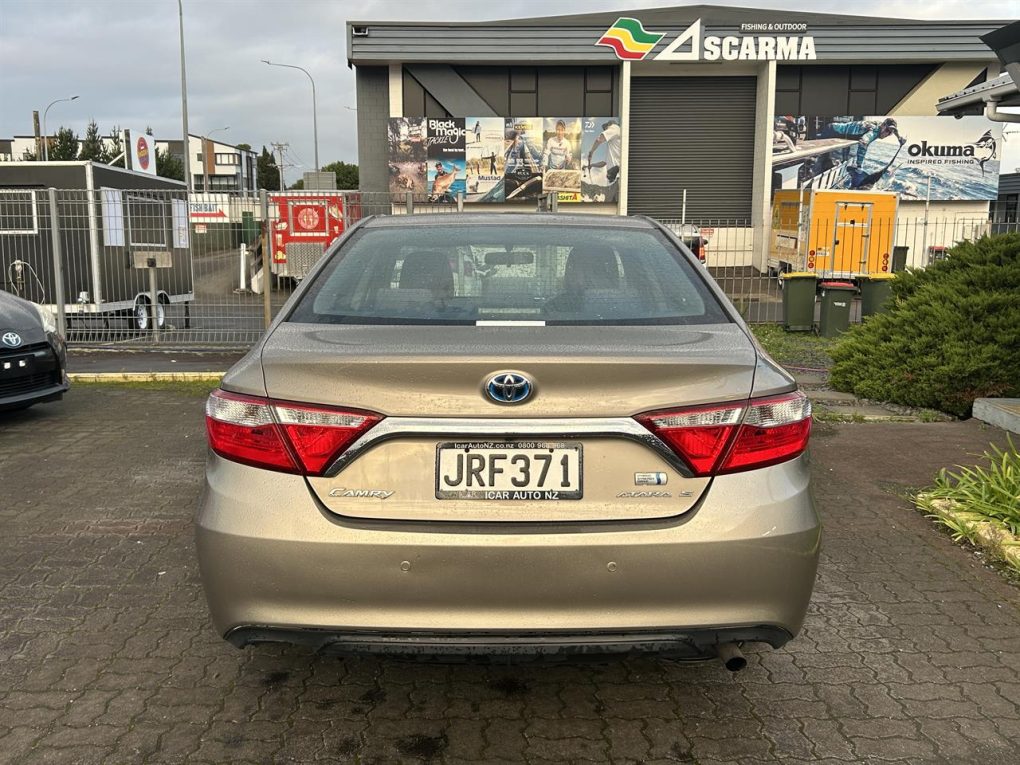 2016 Toyota Camry ATARA S 2.5PH/CVT/SL