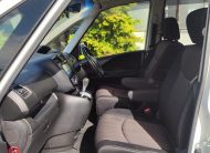 2015 Nissan Serena Hybrid