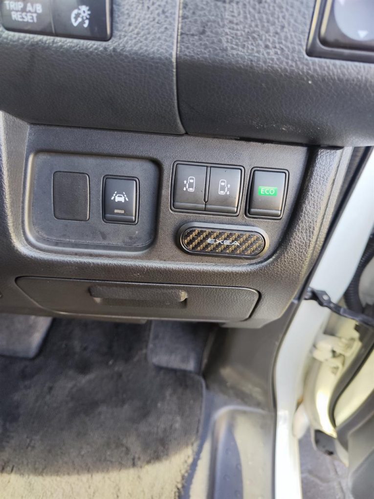 2015 Nissan Serena Hybrid